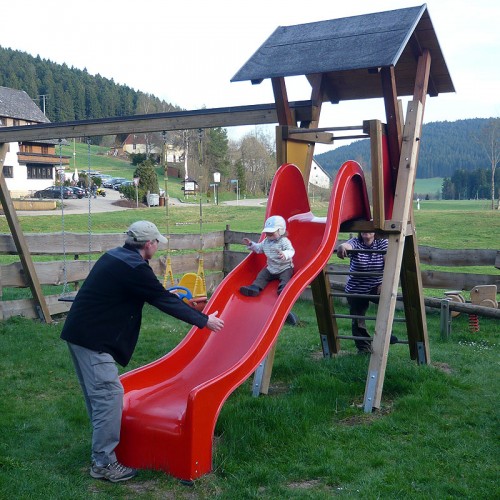Kinderspaß auf dem Unterhöfenhof - Ferienwohnungen Schwarzwald Titisee Jostal